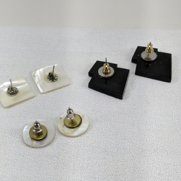 ๐จ๐ฆ Lot Of Early to Mid 80s Post Earrings - Picture 3 of 6